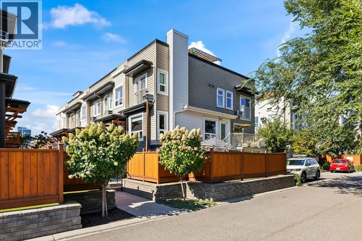 1851 Ambrosi Road Unit# 11, Kelowna, British Columbia V1Y4R8