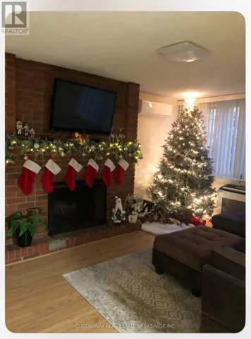 2ND FLOOR AND ATTIC - 432 GLADSTONE AVENUE, Toronto (Dufferin Grove), Ontario M6H3H9