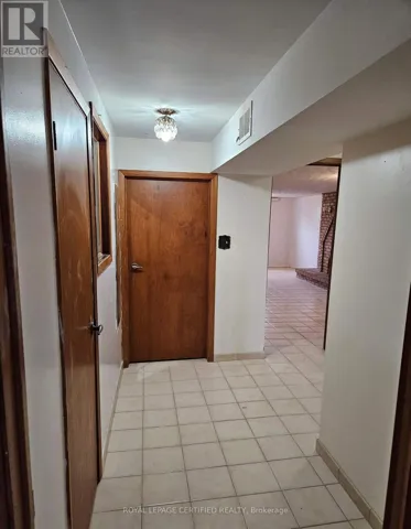 BSMT - 115 DEERHURST ROAD, Hamilton (Stoney Creek), Ontario L8E3G3
