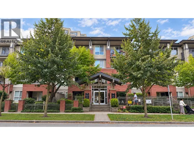 203 9200 FERNDALE ROAD, Richmond, British Columbia V6Y4L2