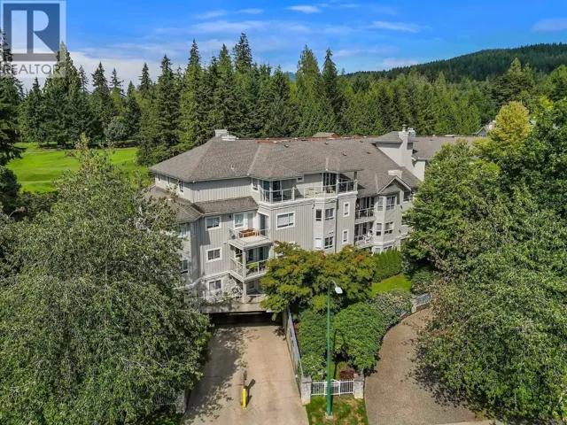 104 1281 PARKGATE AVENUE, North Vancouver, British Columbia V7H3A3