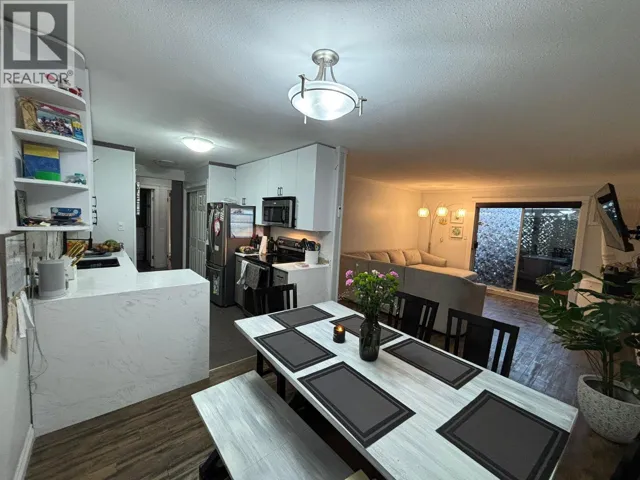 3854 Gordon Drive Unit# 190, Kelowna, British Columbia V1W3G4