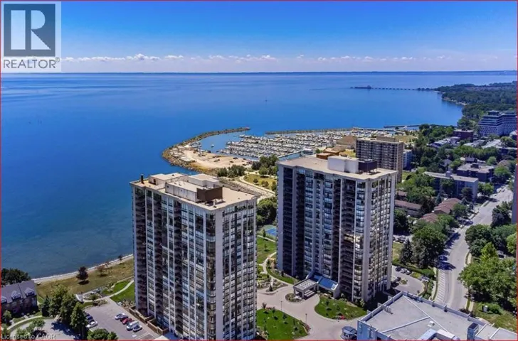 2170 MARINE Drive Unit# 1103, Oakville, Ontario L6L5V1