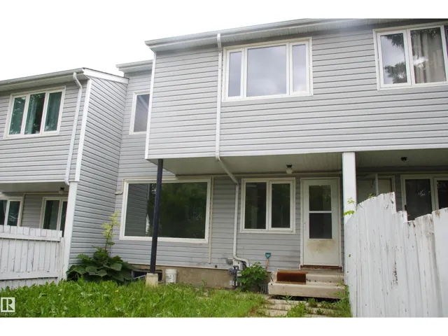 83 AMBERLY CO NW, Edmonton, Alberta T5A2H9