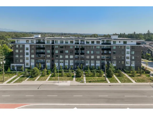 401 13623 81A AVENUE, Surrey, British Columbia V3W3N7