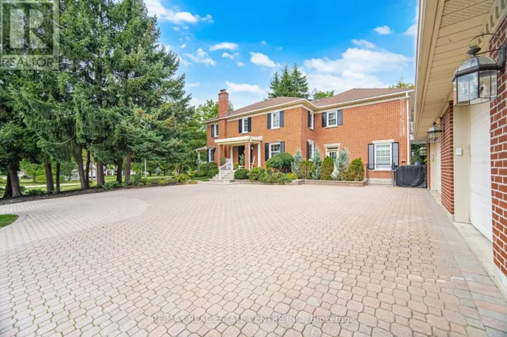 10245 OLD PINE CREST ROAD, Brampton (Northwest Brampton), Ontario L0P1K0