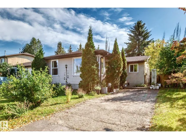 11007 173A AV NW, Edmonton, Alberta T5X3Y9