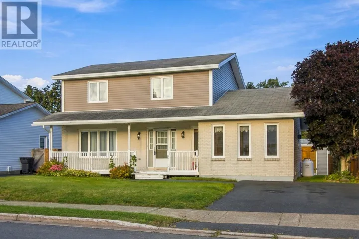 5 Trafalgar Drive, Mount pearl, Newfoundland & Labrador A1N3Y5