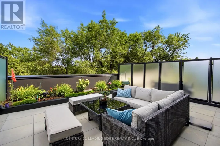 219 - 2799 KINGSTON ROAD, Toronto (Cliffcrest), Ontario M1M0E3