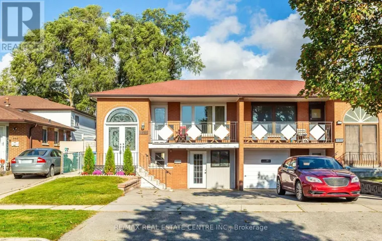 879 CONSORT CRESCENT, Mississauga (Erindale), Ontario L5C1J8