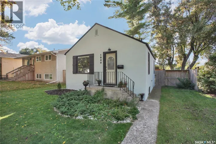 1940 Coy AVENUE, Saskatoon, Saskatchewan S7M0J1