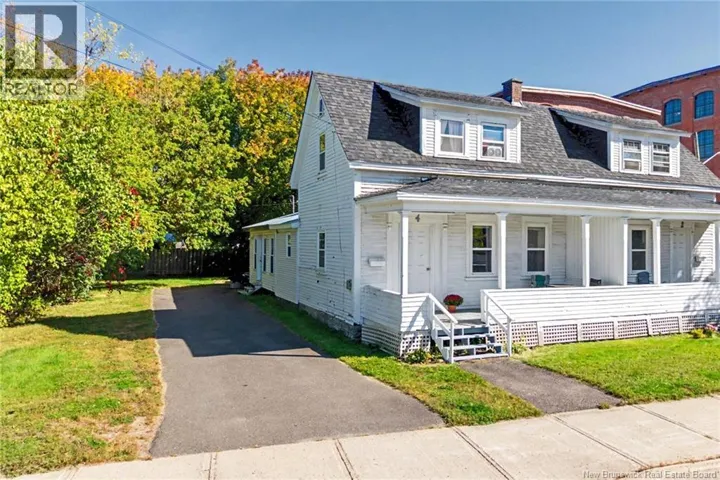 4 River Street, Fredericton, New Brunswick E3A4L6