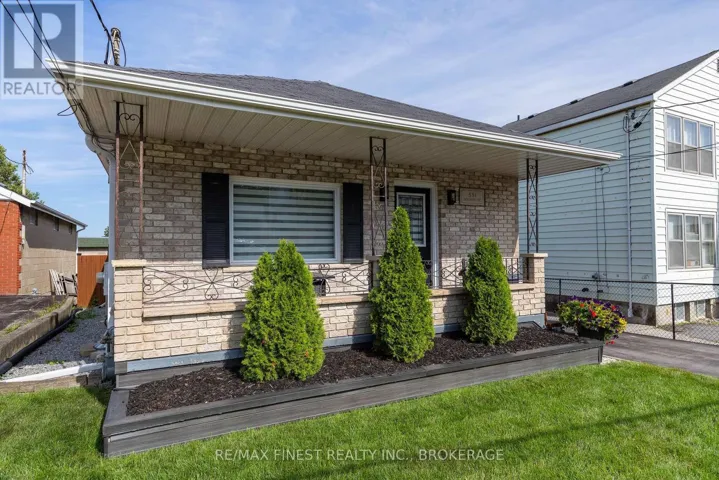 581 DIVISION STREET, Kingston (East of Sir John A. Blvd), Ontario K7K4B7