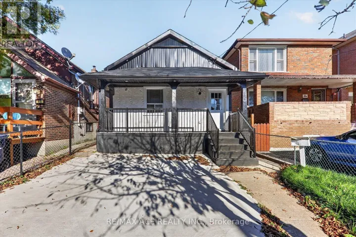 47 LAUREL AVENUE, Toronto (Kennedy Park), Ontario M1K3J4