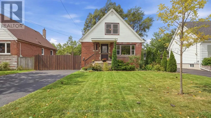 42 DELEVAN CRESCENT, Hamilton (Hill Park), Ontario L9A4A7