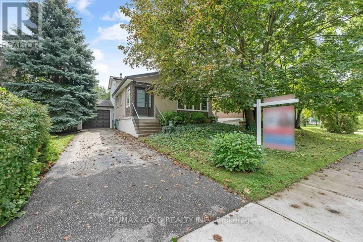 29 CARBERRY CRESCENT, Brampton (Madoc), Ontario L6V2G1