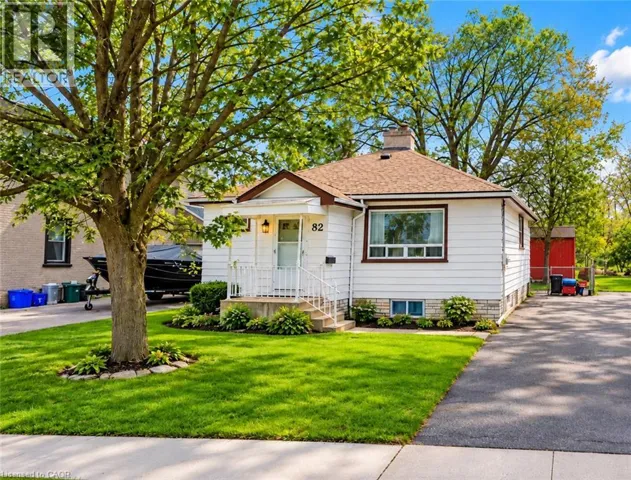 82 NORFOLK Avenue, Cambridge, Ontario N1R3T9