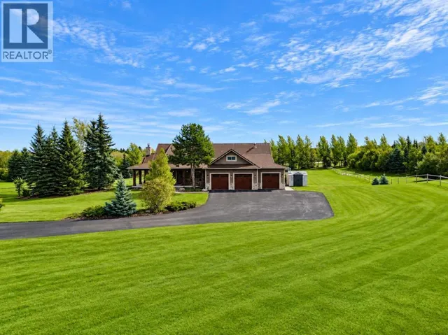 15 Gray Way, Rural Rocky View County, Alberta T3R1K7