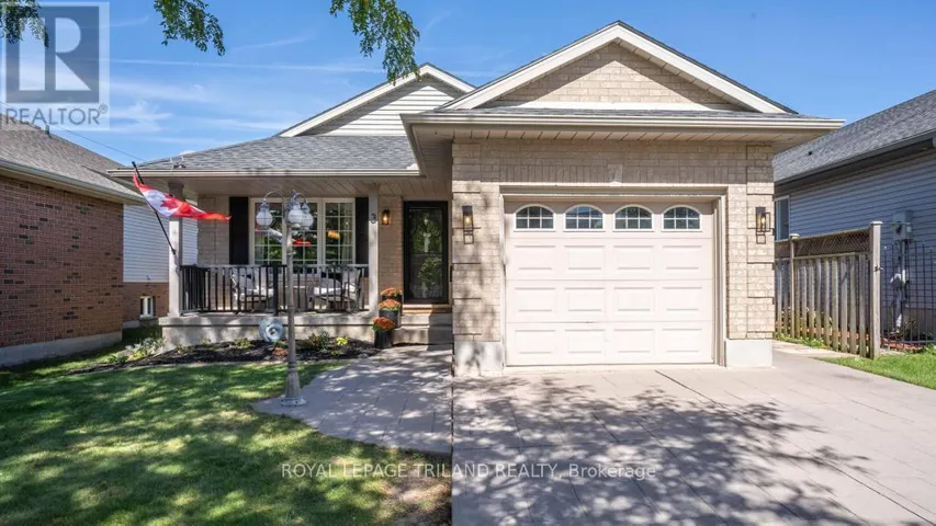 3 COTTONWOOD DRIVE, St. Thomas, Ontario N5P4M3