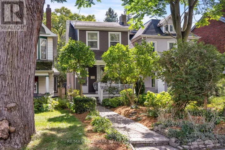 31 CASSELS AVENUE, Toronto (East End-Danforth), Ontario M4E1X9