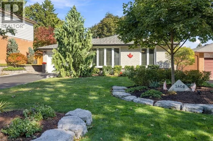 2408 HEREFORD Crescent, Burlington, Ontario L7P1X3