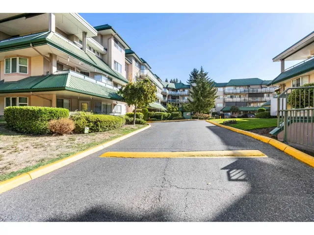 409 2962 TRETHEWEY STREET, Abbotsford, British Columbia V2T4M3
