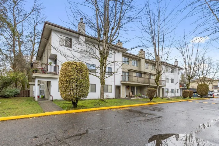 205 7119 133 STREET, Surrey, British Columbia V3W7Z6