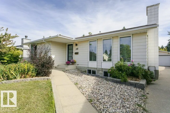 38 GALEN CR, Sherwood Park, Alberta T8A2L2