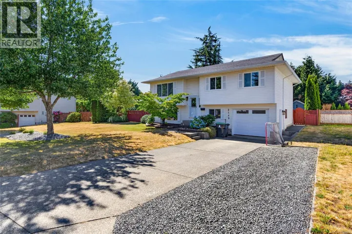 2149 Murrelet Dr, Comox, British Columbia V9M3P5
