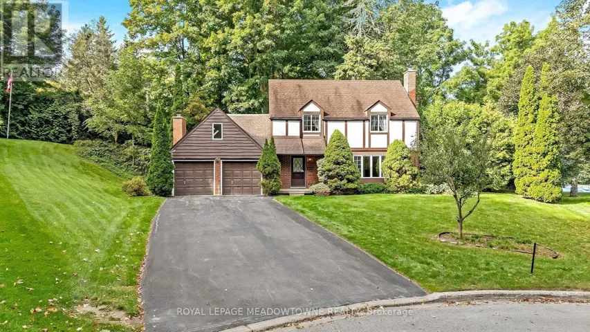 12 MULLEN PLACE, Halton Hills (Glen Williams), Ontario L7G2R9