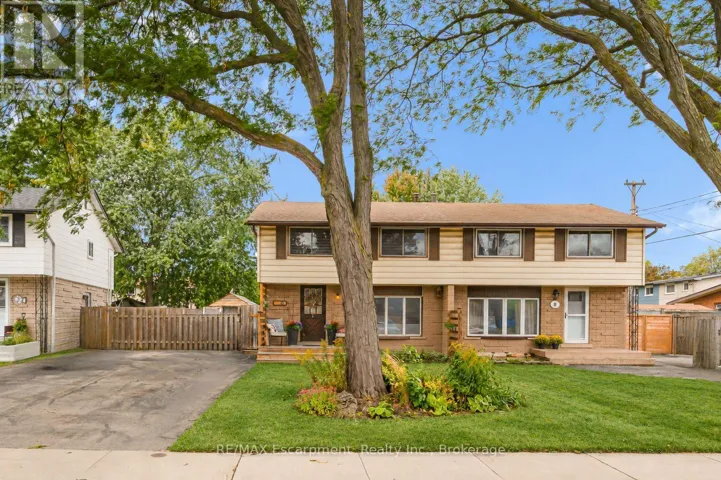 10 GOLDFINCH ROAD, Hamilton (Bruleville), Ontario L9A3W7