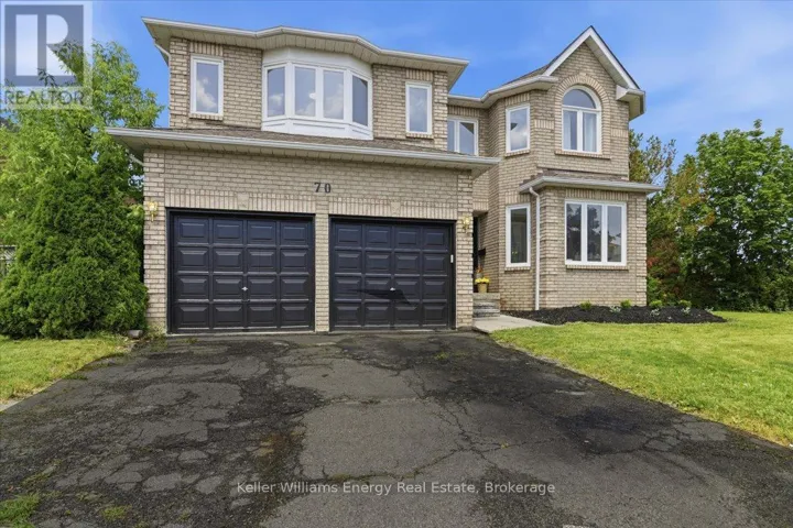 70 WILLOWBROOK DRIVE, Whitby (Pringle Creek), Ontario L1R2A8