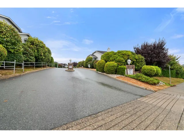 28 2989 TRAFALGAR STREET, Abbotsford, British Columbia V2S7X9