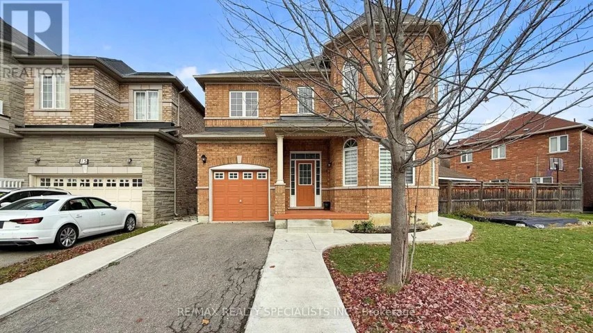 13 LEDGEROCK ROAD, Brampton (Bram East), Ontario L6P2L8