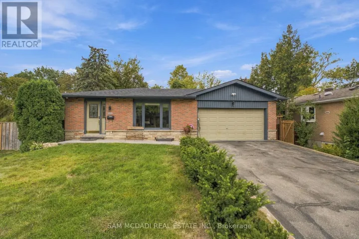 2009 DELANEY DRIVE, Mississauga (Clarkson), Ontario L5J3L3