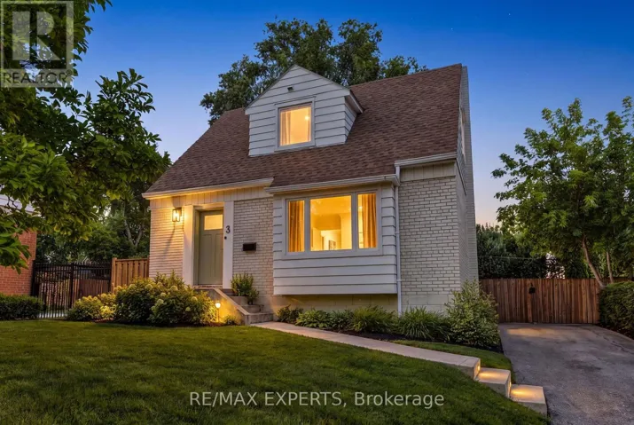 3 GREENACRES ROAD, Toronto (Beechborough-Greenbrook), Ontario M6M4A6
