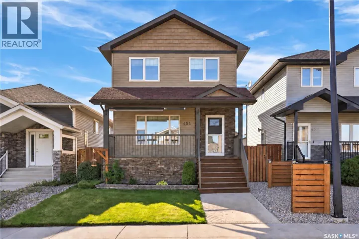 454 Geary CRESCENT, Saskatoon, Saskatchewan S7R0E7