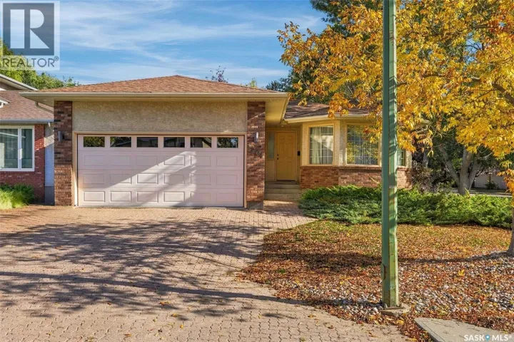 1204 Lapchuk CRESCENT N, Regina, Saskatchewan S4X4K5