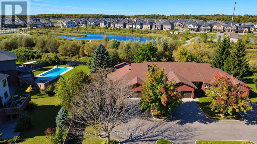 5668 MAHOGONY HARBOUR LANE, Ottawa, Ontario K4M1K9