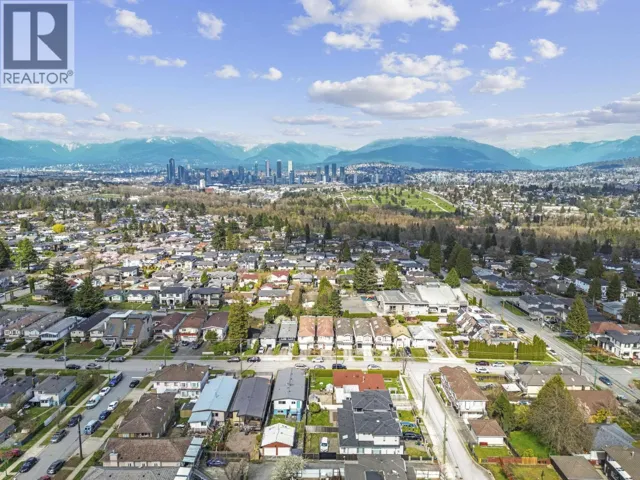 1405 6070 MCMURRAY AVENUE, Burnaby, British Columbia V5H4J3