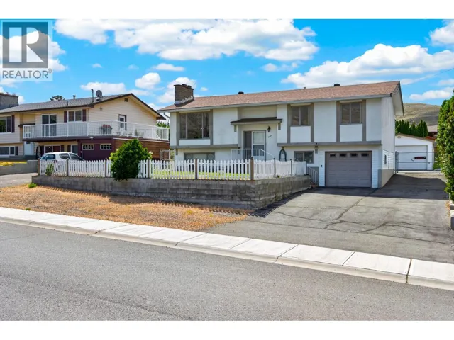 1106 Maclean Crescent, Cache Creek, British Columbia V0K1H0