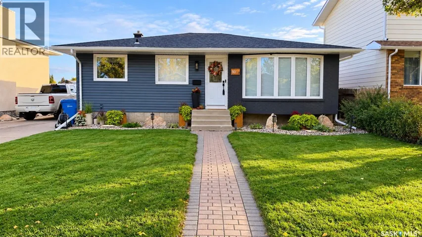 80 Eden AVENUE, Regina, Saskatchewan S4T7A5