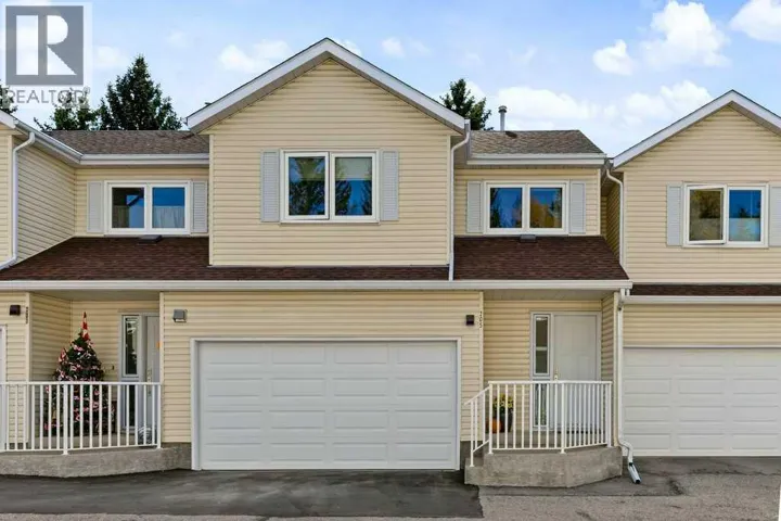 205 Edgedale Gardens NW, Calgary, Alberta T3A4M6