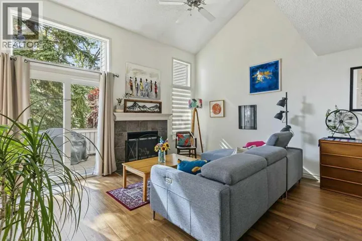 205 Edgedale Gardens NW, Calgary, Alberta T3A4M6