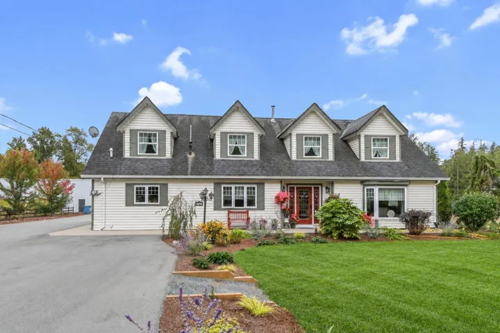21770 40 AVENUE, Langley, British Columbia V2Z1N7