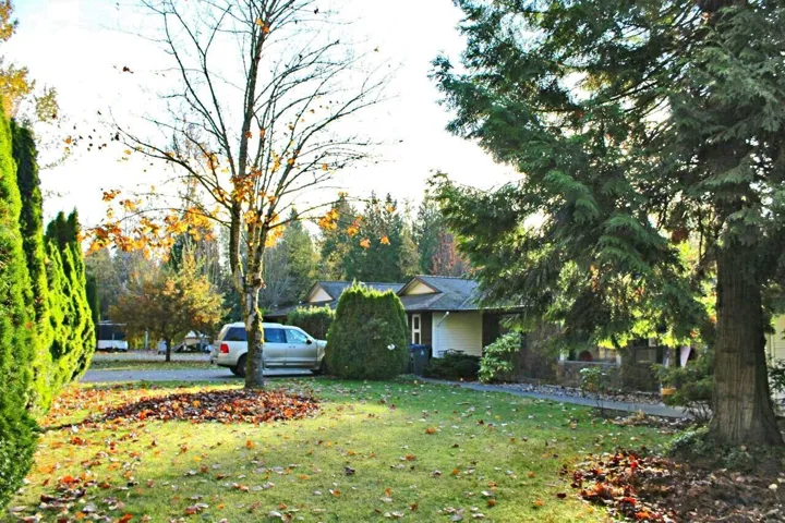 16354 18 AVENUE, Surrey, British Columbia V3Z9N2