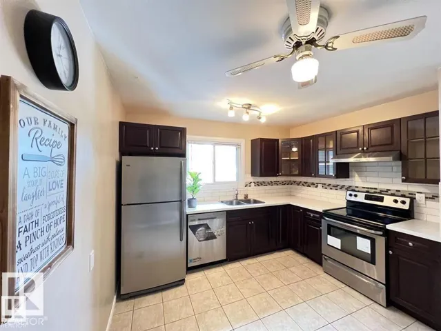 144 Kaskitayo Court NW, Edmonton, Alberta T6J3T3