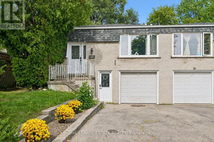 3325 STRABANE DRIVE, Mississauga (Erindale), Ontario L5C1W9