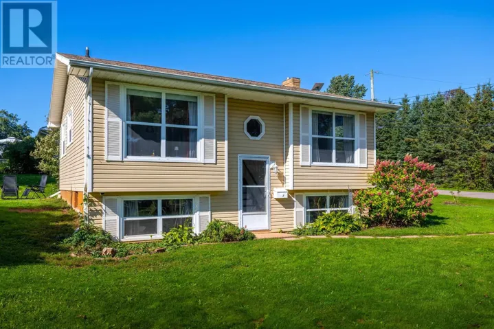 19 Pamwayne Drive, Cornwall, Prince Edward Island C0A1H8