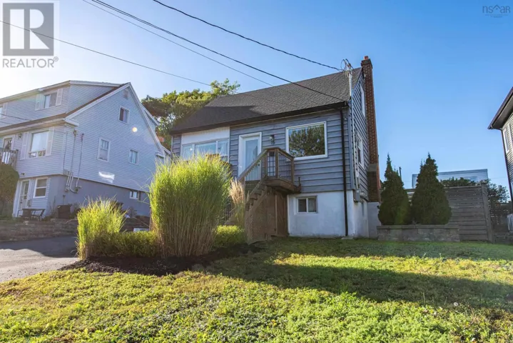 15 Central Avenue, Halifax, Nova Scotia B3N2H2